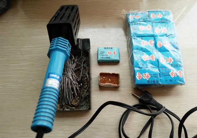 電烙鐵頭不粘錫？元器件焊不上咋辦？